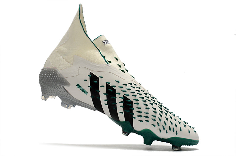 Chuteira Adidas PREDATOR FREAK