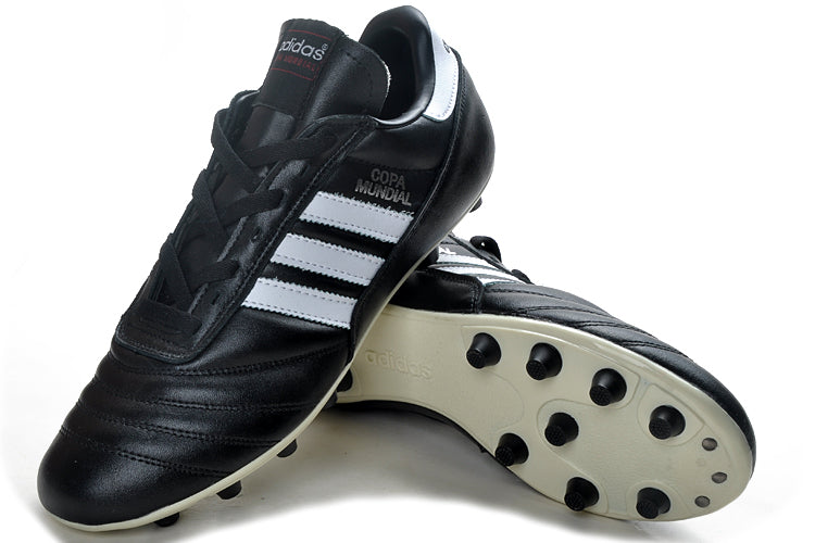 Chuteira Adidas Copa Mundial Black-White FG